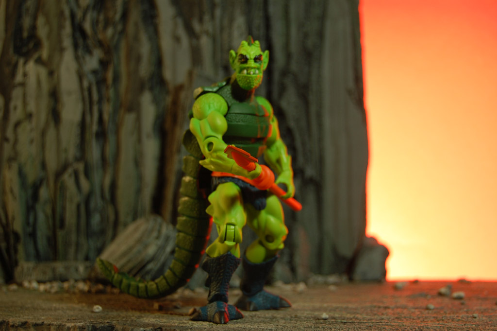 motuc whiplash
