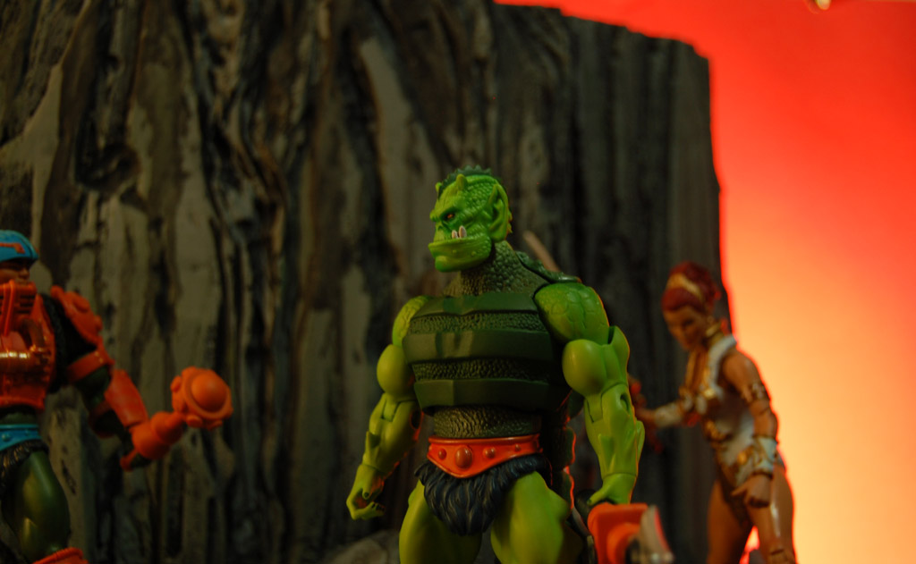 motuc whiplash