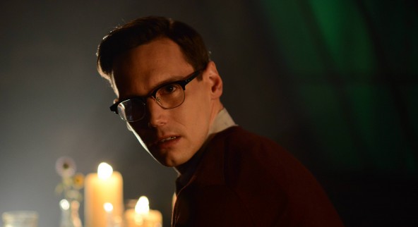 GOTHAM: Nygma (Cory Michael Smith) in the ÒRise of the Villains: Strike ForceÓ episode of GOTHAM airing Monday, Oct. 12 (8:00-9:00 PM ET/PT) on FOX. ©2015 Fox Broadcasting Co. Cr: FOX.