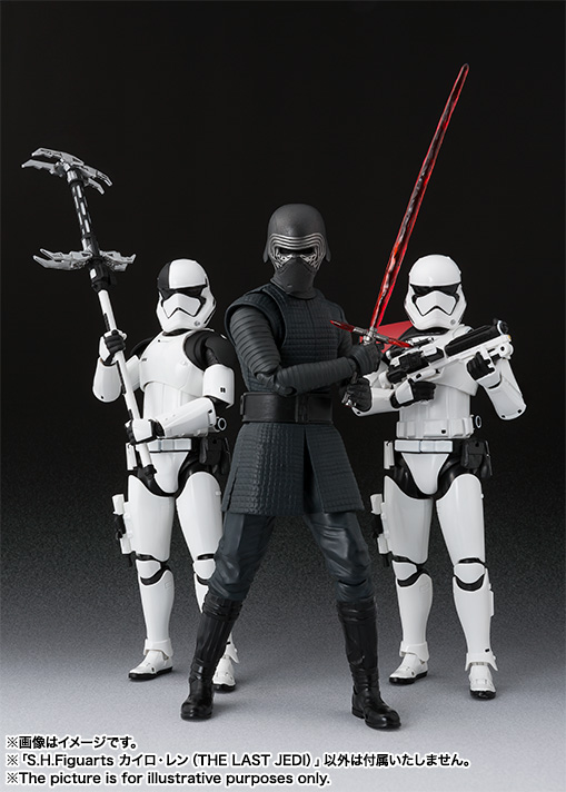 Bandai-SH-Figuarts-Star-Wars-The-Last-Jedi-Kylo-Ren-Promo-07.jpg