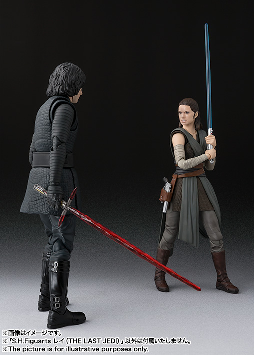 Bandai-SH-Figuarts-Star-Wars-The-Last-Jedi-Rey-Promo-04.jpg