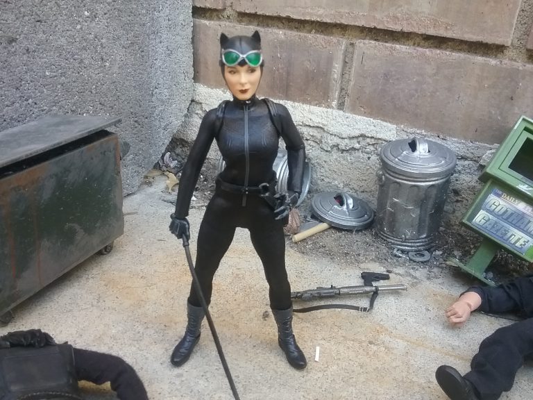 mezco catwoman review