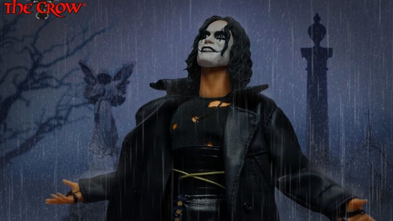mezco the crow