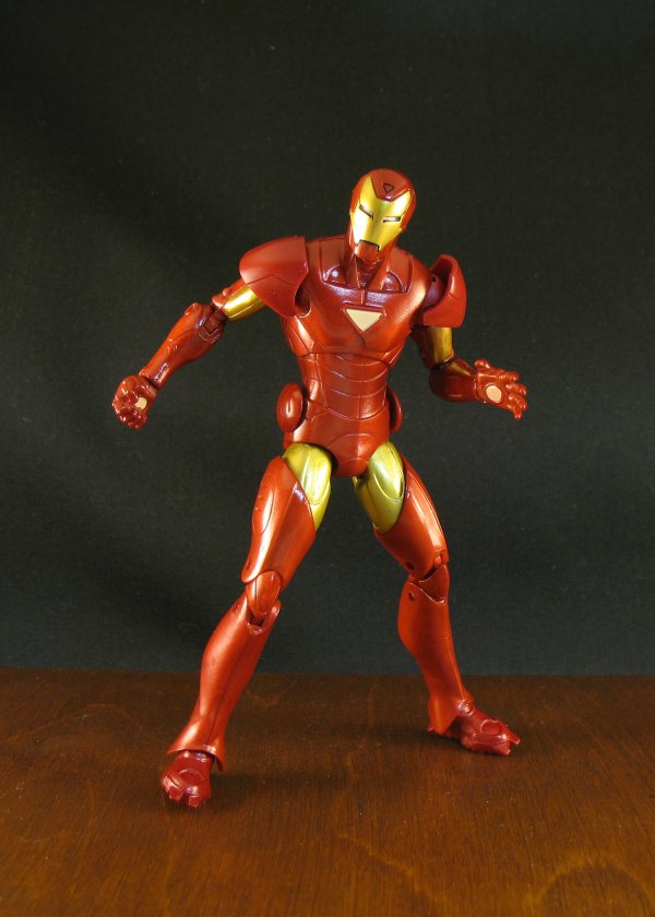 Continuing Marvel Legends Wave 1 reviews – Extremis Iron Man – Fwoosh