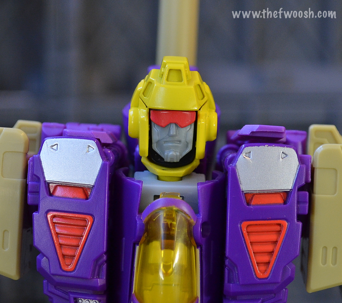 Transformers Generations BLITZWING complet 30th Anniversary Voyager 