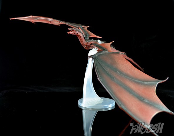 bridge-direct-hobbit-smaug-figure-review-3