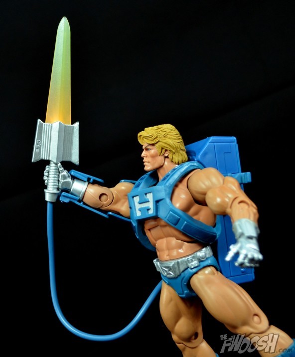 Masters-of-the-Universe-Classics-MOTUC-Laser-Power-He-Man-Review-power-of-laser