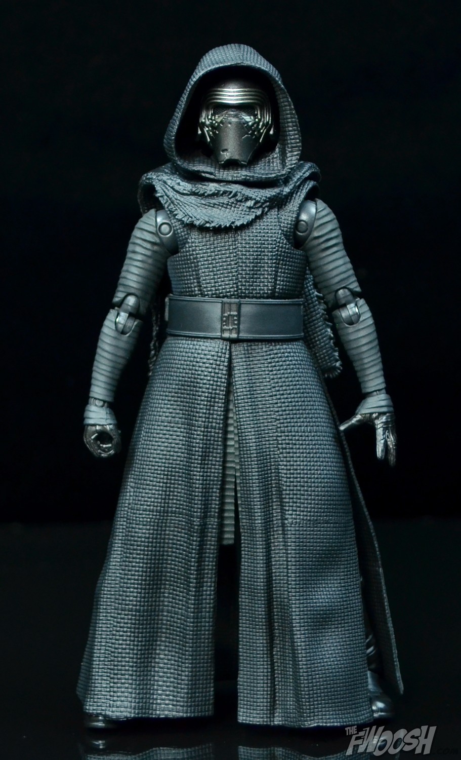 🌌 Figurine S.H. Figuarts Kylo Ren (The Last Jedi) – Bandai Japan – Boîte Abîmée, Figurine TB (Occasion)