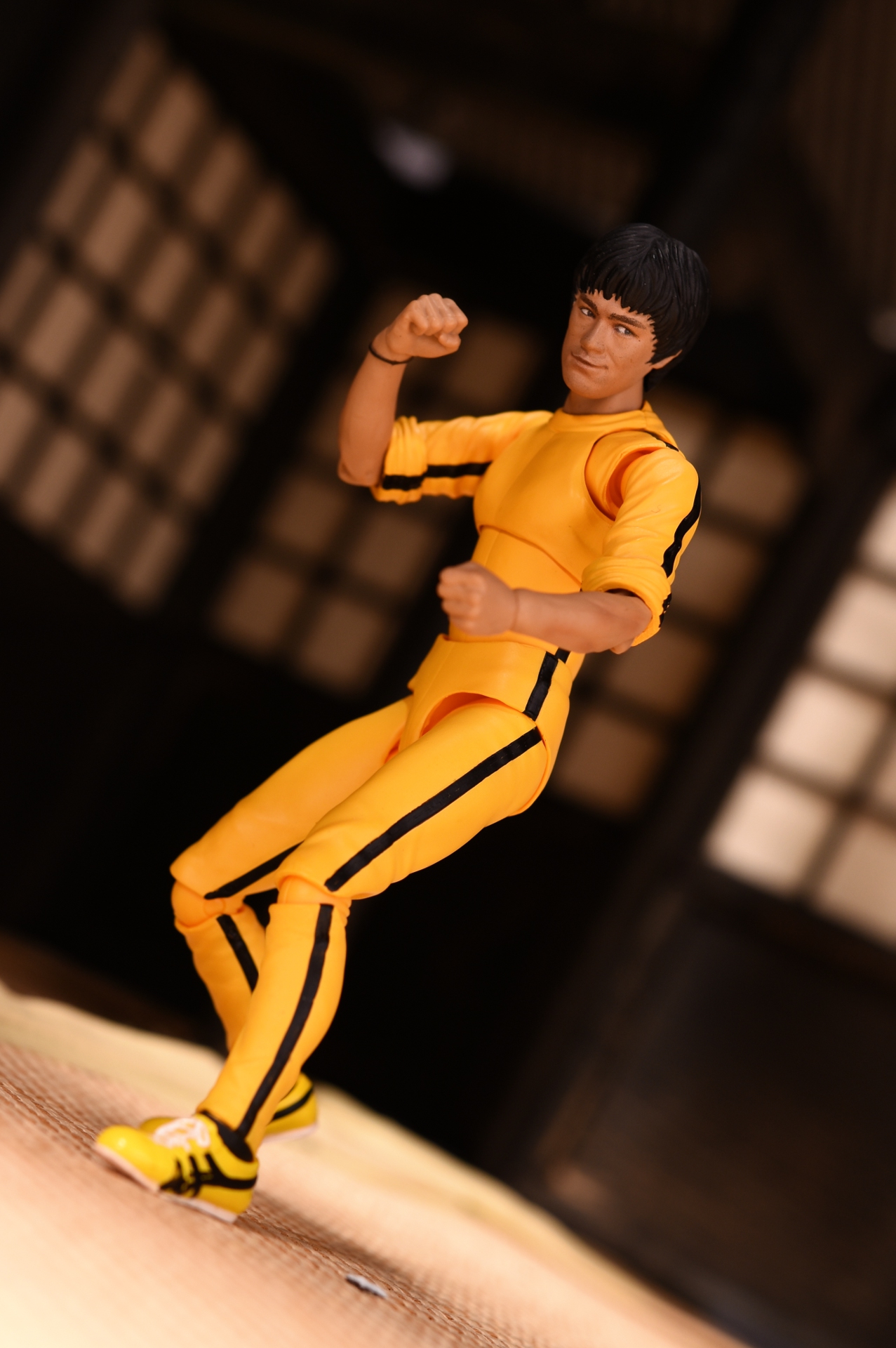 Yellow Track Suit SH S.H Figuarts Bruce Lee Bandai Japan New 