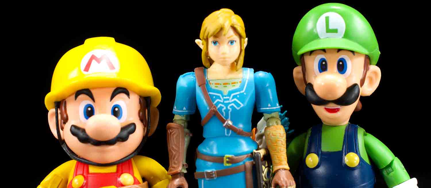 Nintendo 4 inch Articulated Link and Zelda Action Figure Set 