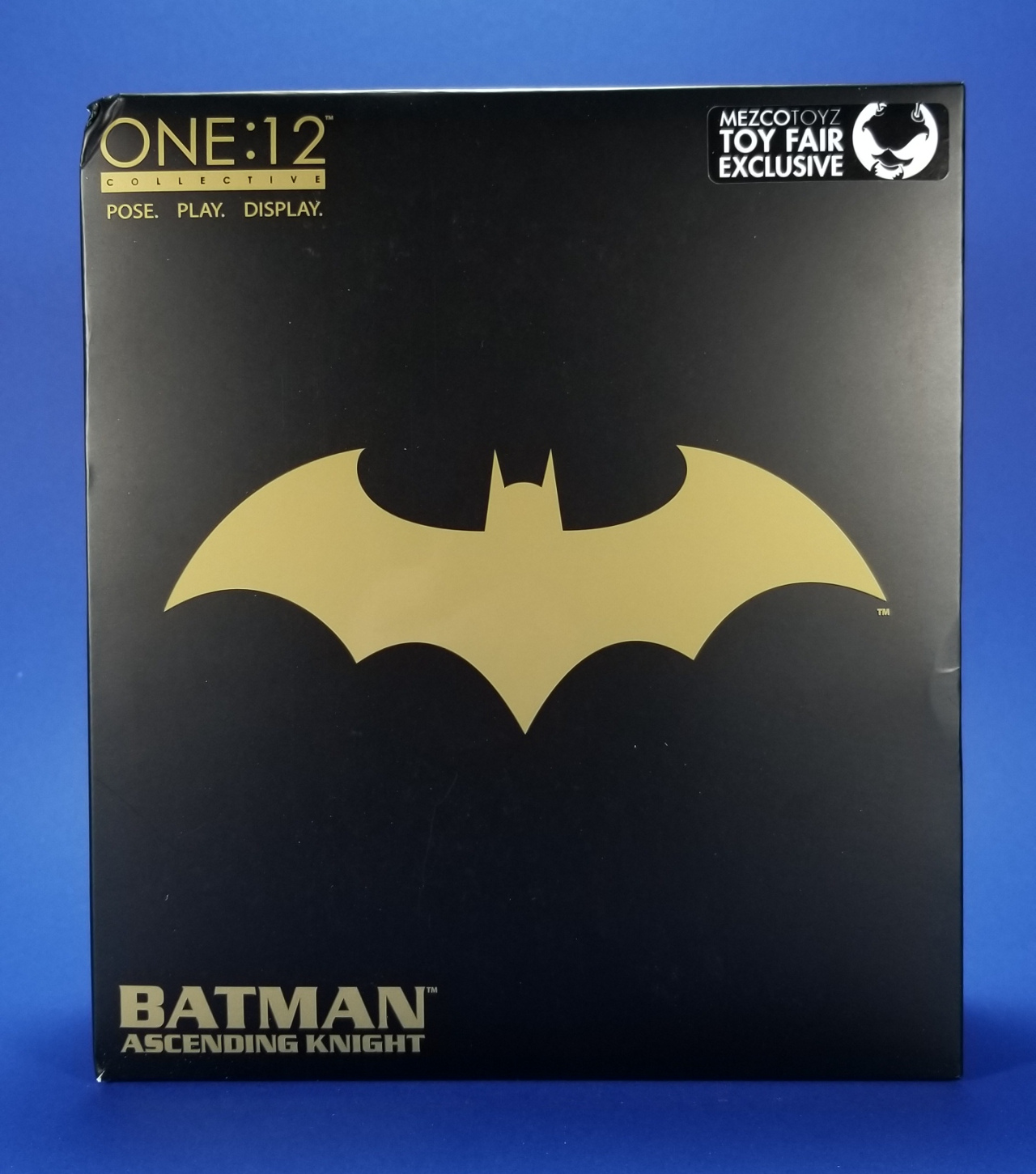 Mezco Toyz One12 Collective Ascending Knight Batman Toy Fair