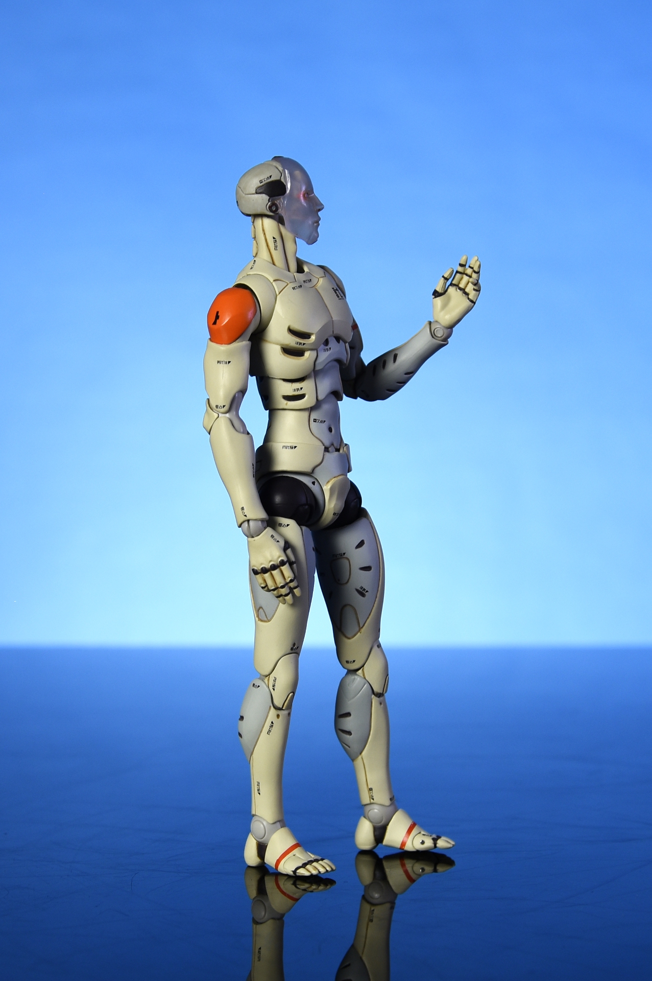 1000TOYS Synthetic Human 1/12 Scale Test Body Review