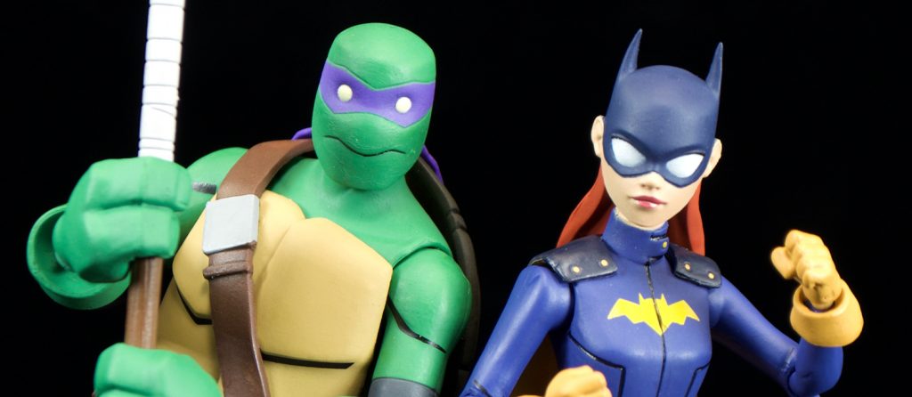 GameStop Batman VS Teenage Mutant Ninja Turtles Batgirl From 2 Pack Loose 