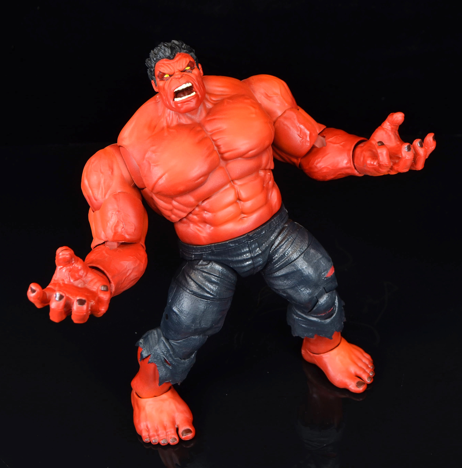 Marvel Legends Series Red Hulk TARGET EXCLUSIVE dans la main NEW 2020-Comme neuf BOX 