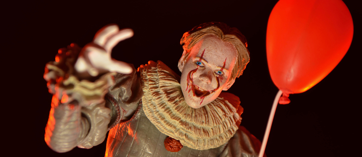 Ultimate pennywise hot sale neca