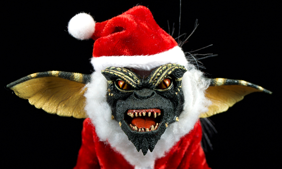 gremlin in santa hat