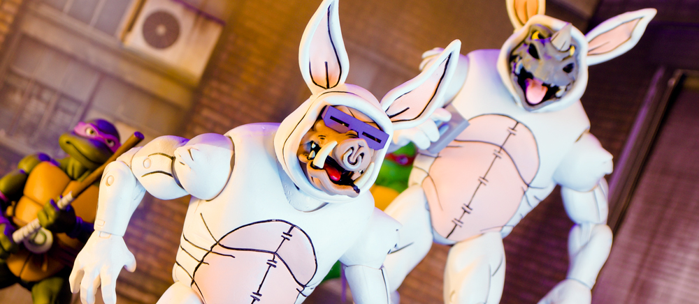 NECA: Teenage Mutant Ninja Turtles Loot Crate Bunny Suit