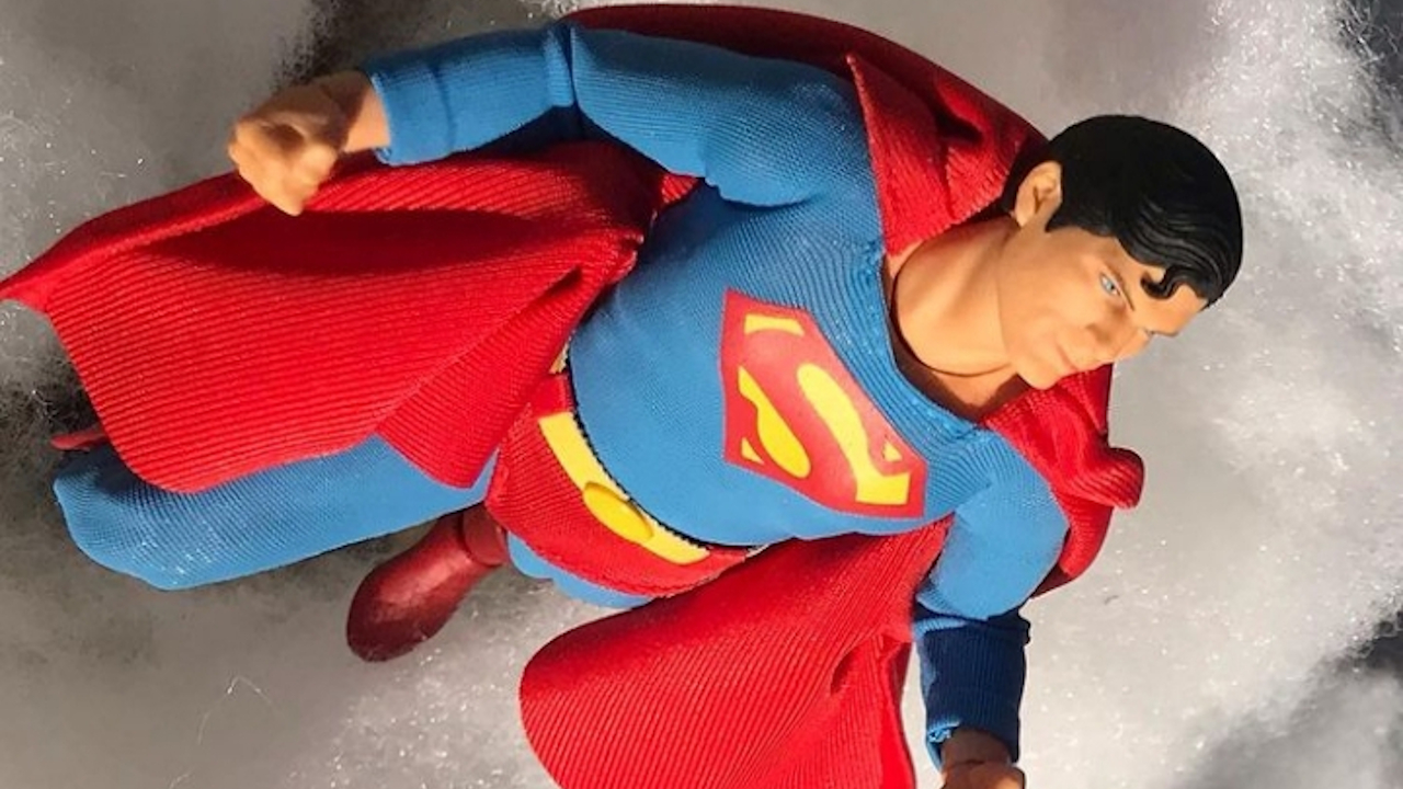 Mezco One:12 Collective DC Comics Superman: Man Of Steel Edition Review 