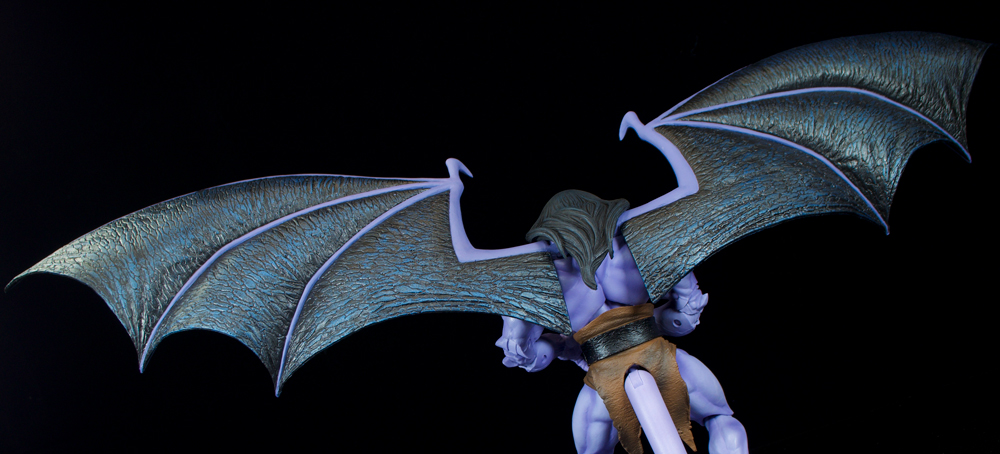 Wing Li Goliath NECA-Disney-Gargoyles-Ultimate-Goliath-Review-wing-back