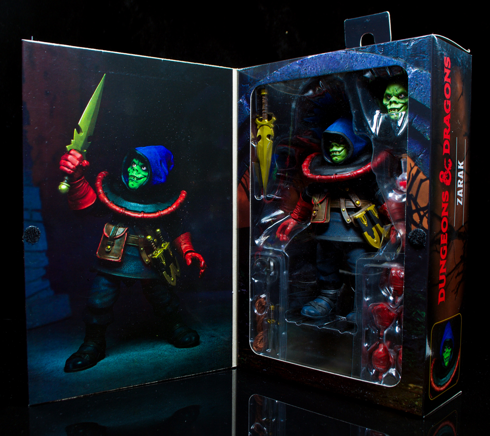 NECA Dungeons & Dragons Strongheart and Zarak First Look